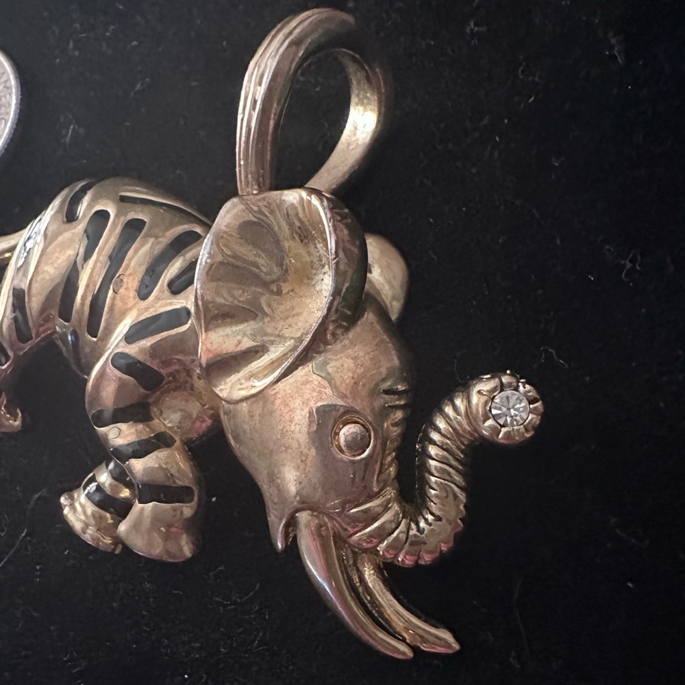 Gold Elephant Necklace Pendant with Black Enamel and Rhinestone - Picture 3 of 4